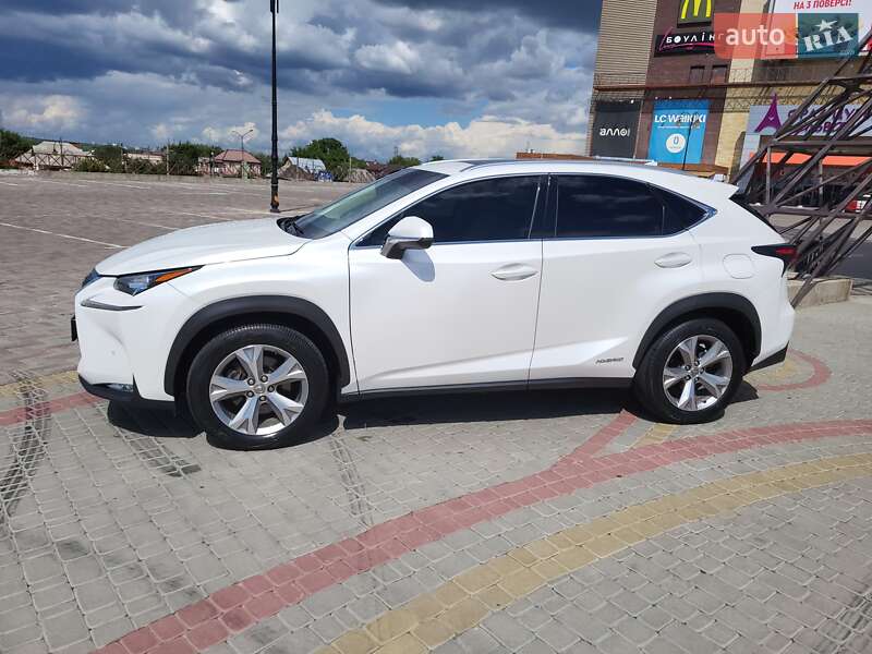 Внедорожник / Кроссовер Lexus NX 2017 в Харькове