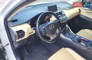 Внедорожник / Кроссовер Lexus NX 2017 в 