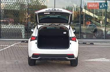 Внедорожник / Кроссовер Lexus NX 2021 в 