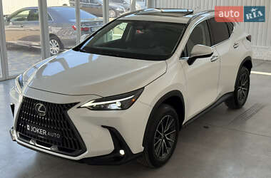 Внедорожник / Кроссовер Lexus NX 2022 в 