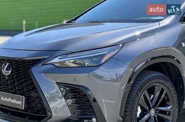 Внедорожник / Кроссовер Lexus NX 2022 в 