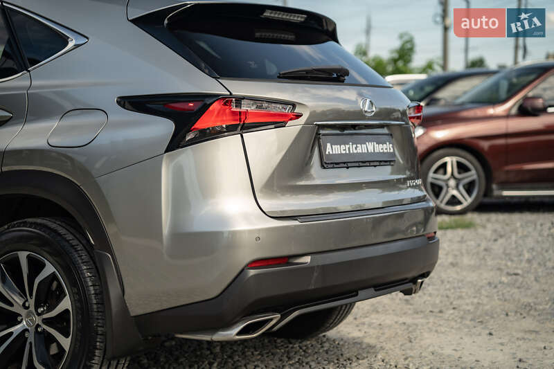 Внедорожник / Кроссовер Lexus NX 2015 в Черновцах