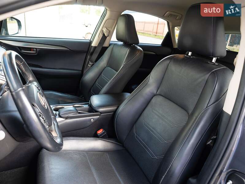 Внедорожник / Кроссовер Lexus NX 2014 в Киеве