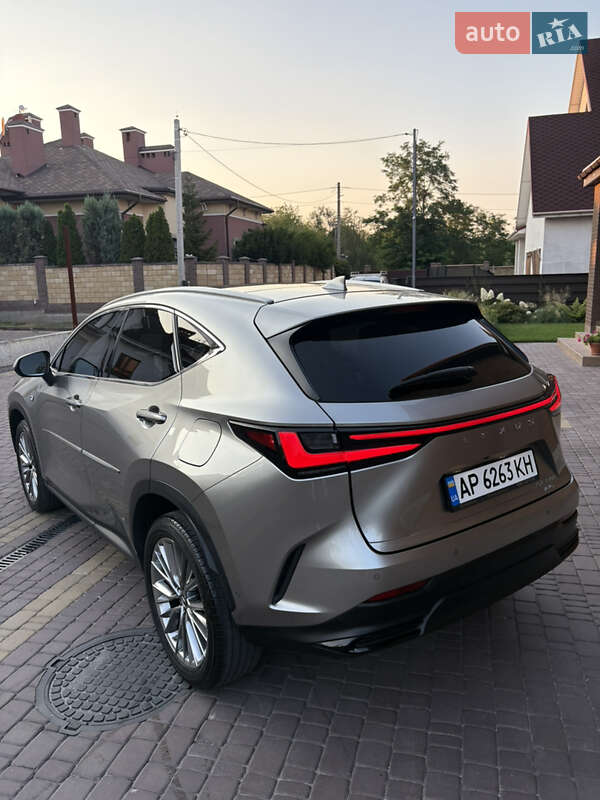 Позашляховик / Кросовер Lexus NX 2022 в Дніпрі