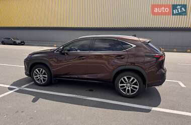 Внедорожник / Кроссовер Lexus NX 2015 в 