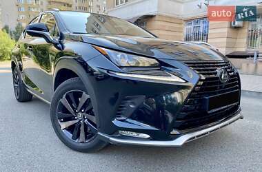 Lexus NX 2020