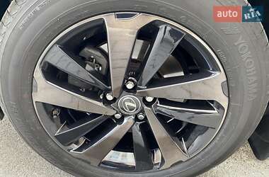 Внедорожник / Кроссовер Lexus NX 2020 в 