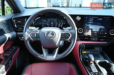 Внедорожник / Кроссовер Lexus NX 2022 в 