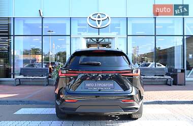 Внедорожник / Кроссовер Lexus NX 2022 в 