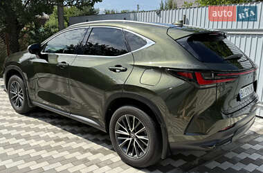 Внедорожник / Кроссовер Lexus NX 2023 в 