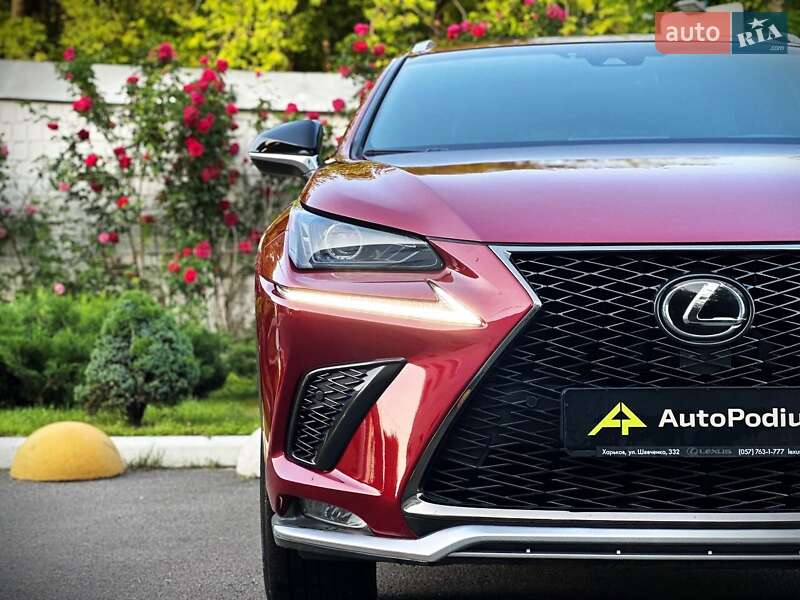 Внедорожник / Кроссовер Lexus NX 2017 в Киеве