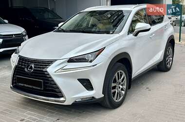 Внедорожник / Кроссовер Lexus NX 2018 в 