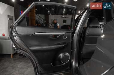 Внедорожник / Кроссовер Lexus NX 2019 в 