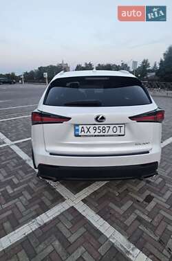 Внедорожник / Кроссовер Lexus NX 2021 в 