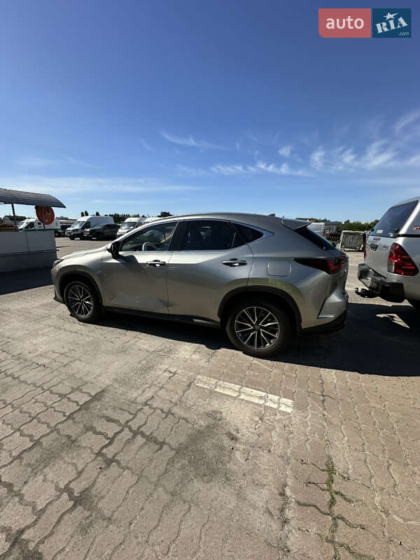 Внедорожник / Кроссовер Lexus NX 2025 в Киеве