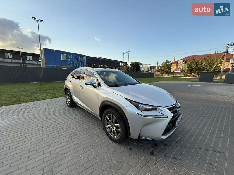 Внедорожник / Кроссовер Lexus NX 2015 в Киеве