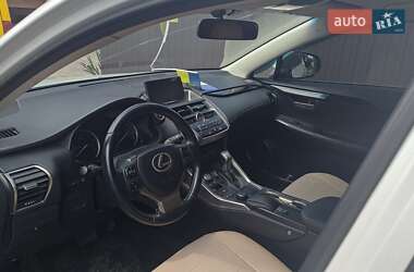 Внедорожник / Кроссовер Lexus NX 2014 в Ивано-Франковске