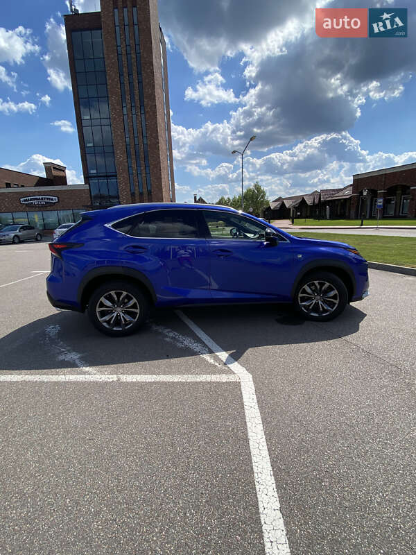 Внедорожник / Кроссовер Lexus NX 2015 в Киеве