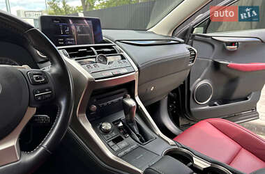 Внедорожник / Кроссовер Lexus NX 2019 в 