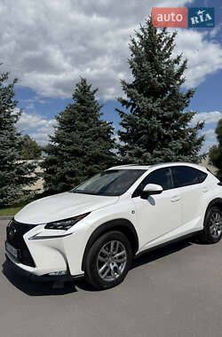 Lexus NX 2015