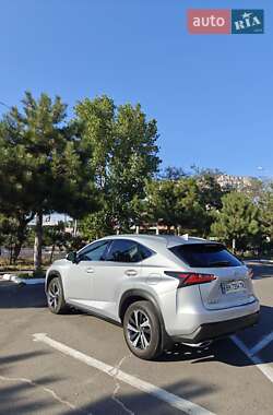 Внедорожник / Кроссовер Lexus NX 2015 в 