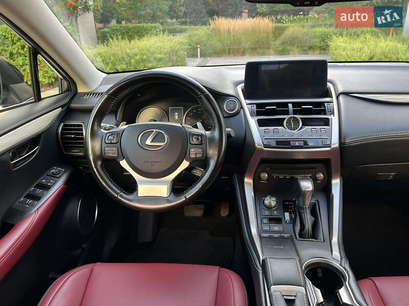 Внедорожник / Кроссовер Lexus NX 2020 в Киеве