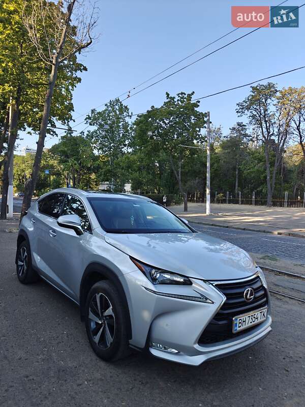 Внедорожник / Кроссовер Lexus NX 2015 в Одессе