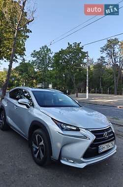 Внедорожник / Кроссовер Lexus NX 2015 в 