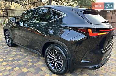 Внедорожник / Кроссовер Lexus NX 2022 в 