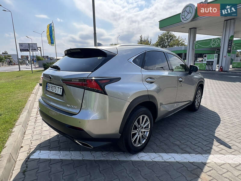 Внедорожник / Кроссовер Lexus NX 2019 в Одессе