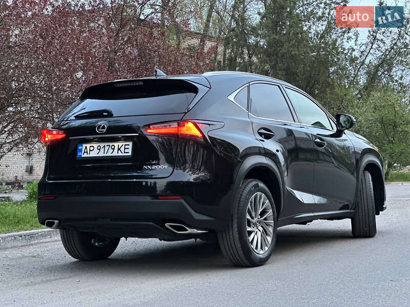 Внедорожник / Кроссовер Lexus NX 2017 в Днепре