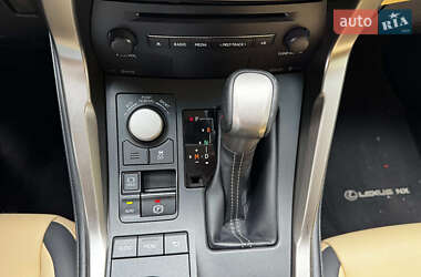 Внедорожник / Кроссовер Lexus NX 2016 в 
