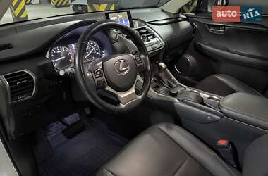 Внедорожник / Кроссовер Lexus NX 2015 в 