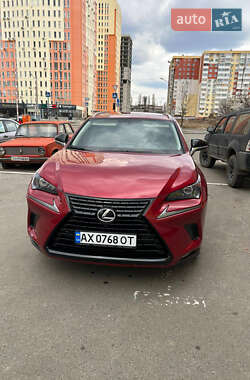 Lexus NX 2019