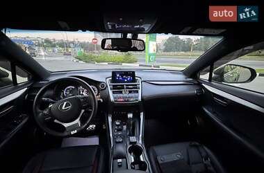 Внедорожник / Кроссовер Lexus NX 2015 в 