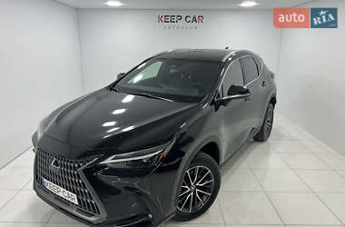 Внедорожник / Кроссовер Lexus NX 2022 в 