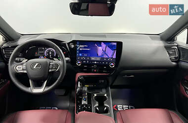 Внедорожник / Кроссовер Lexus NX 2022 в 
