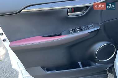Внедорожник / Кроссовер Lexus NX 2019 в 