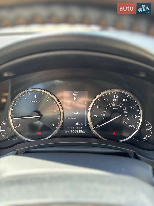 Внедорожник / Кроссовер Lexus NX 2016 в Одессе