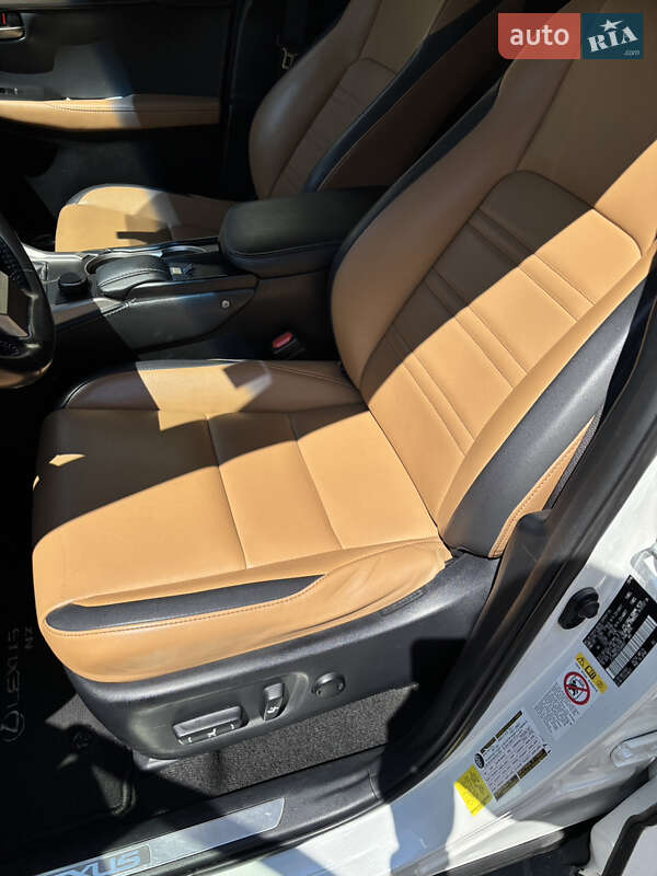 Внедорожник / Кроссовер Lexus NX 2016 в Одессе