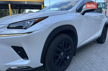 Позашляховик / Кросовер Lexus NX 2018 в Дніпрі