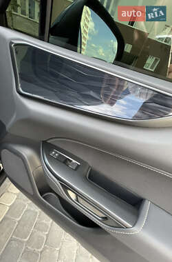 Внедорожник / Кроссовер Lexus NX 2022 в 