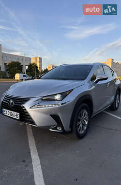 Внедорожник / Кроссовер Lexus NX 2018 в Нетешине