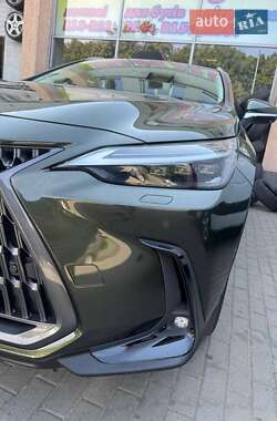 Внедорожник / Кроссовер Lexus NX 2023 в 