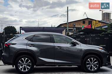 Внедорожник / Кроссовер Lexus NX 2015 в 