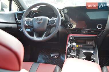 Внедорожник / Кроссовер Lexus NX 2022 в 