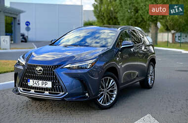 Lexus NX 2022