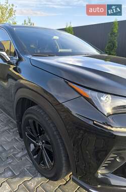 Внедорожник / Кроссовер Lexus NX 2020 в 