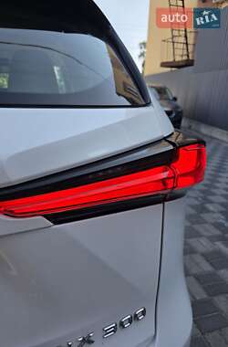 Позашляховик / Кросовер Lexus NX 2018 в 