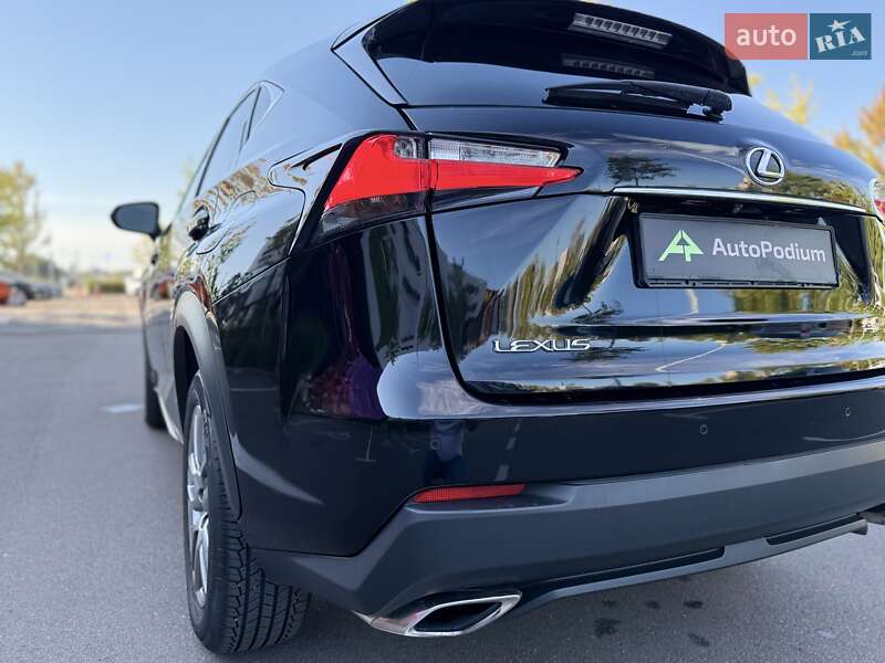 Позашляховик / Кросовер Lexus NX 2015 в Києві